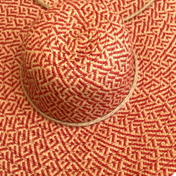NEW DPC Red Sun Hat - Picture 2 of 4
